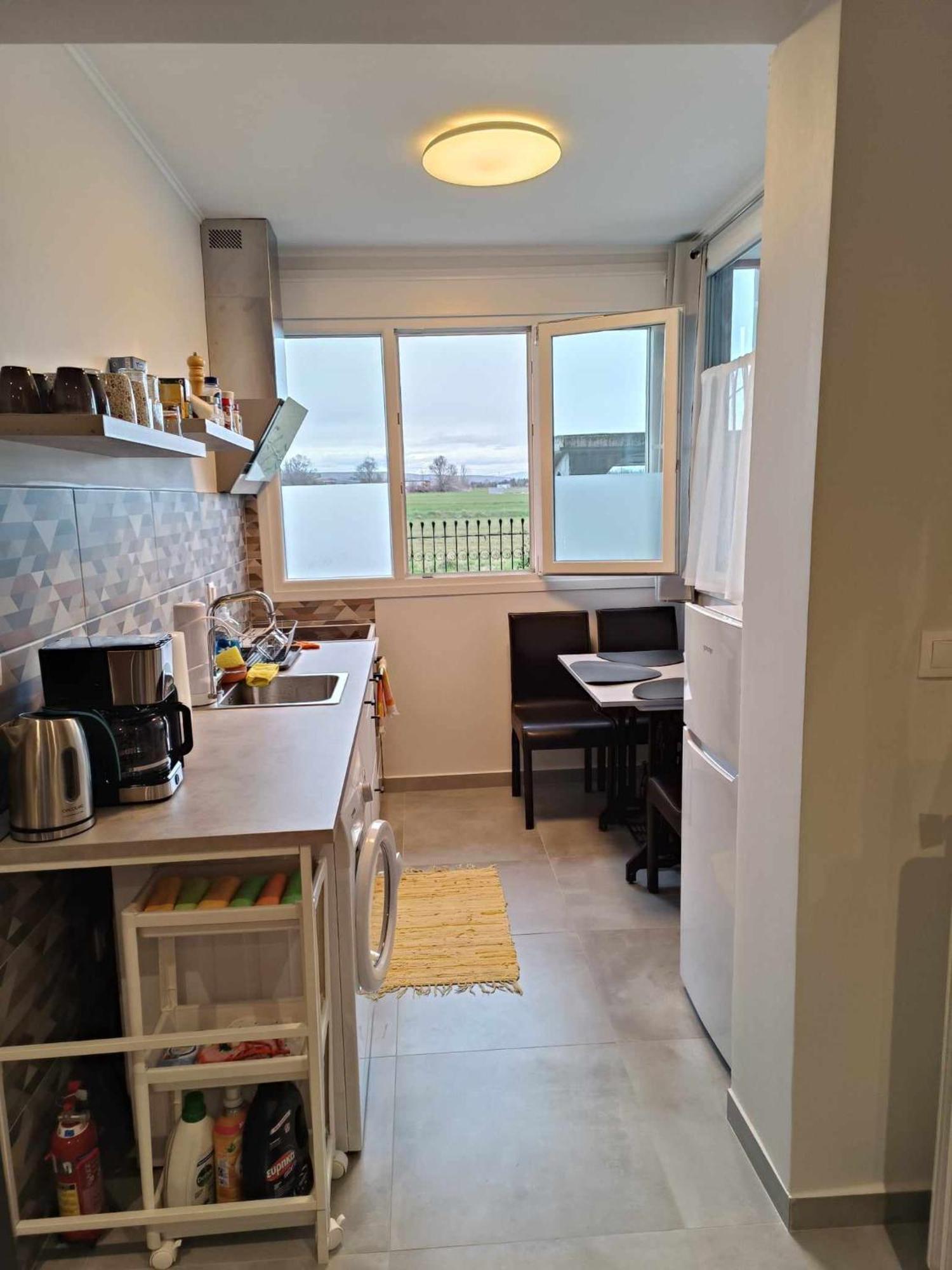 Polys Apartment And Paraskevi Studio With View プトレマイス エクステリア 写真