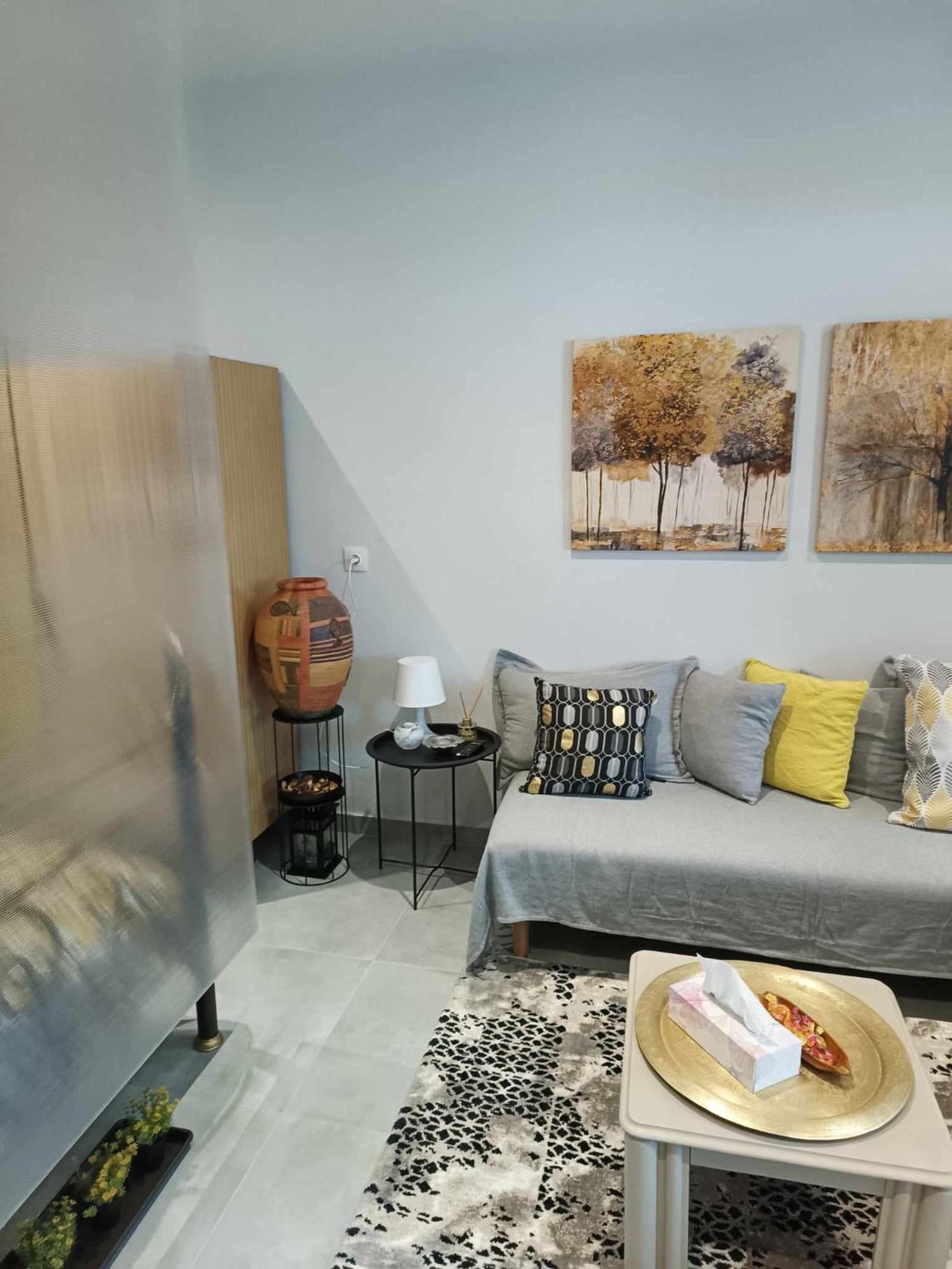 Polys Apartment And Paraskevi Studio With View プトレマイス エクステリア 写真