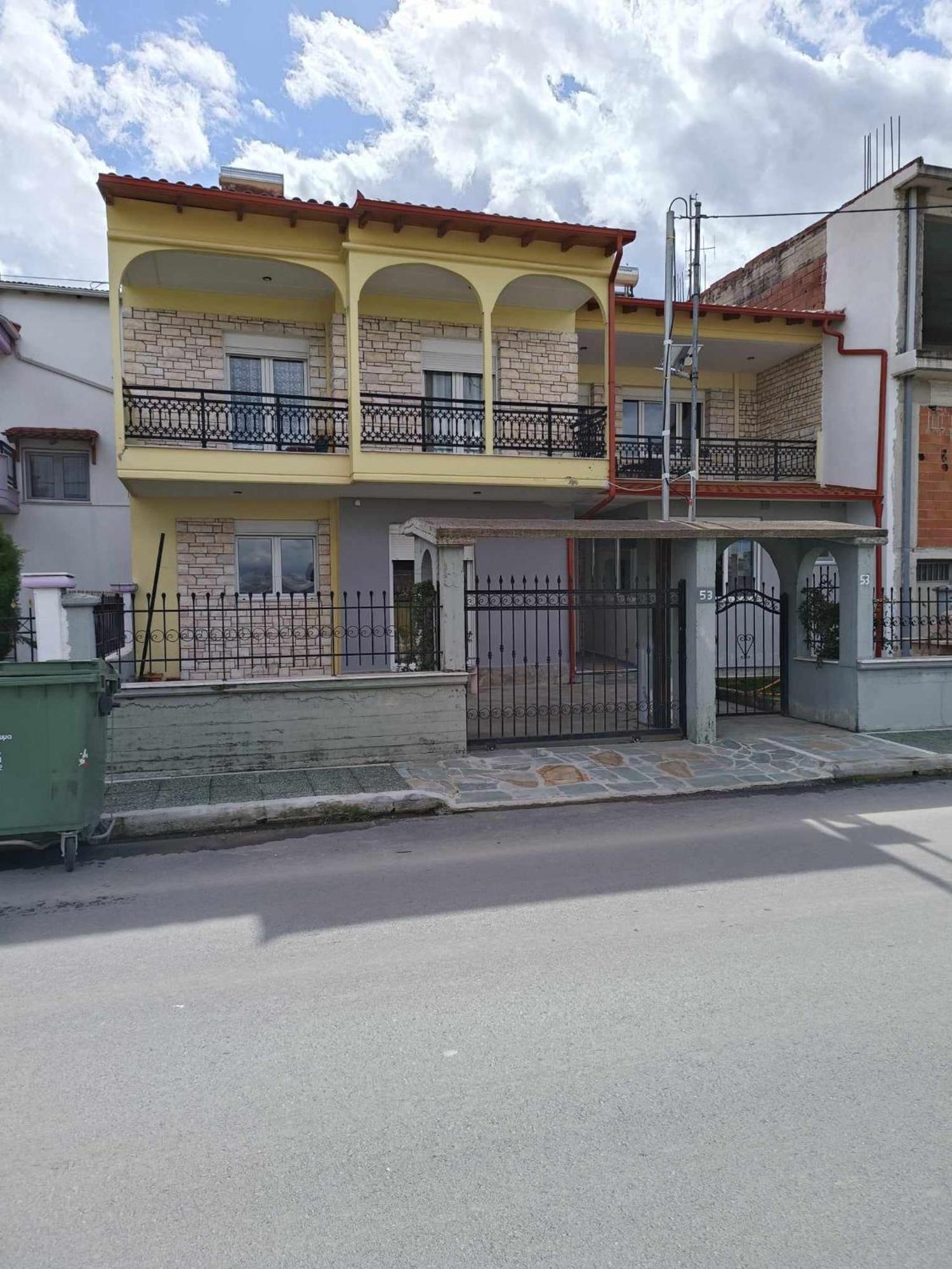 Polys Apartment And Paraskevi Studio With View プトレマイス エクステリア 写真